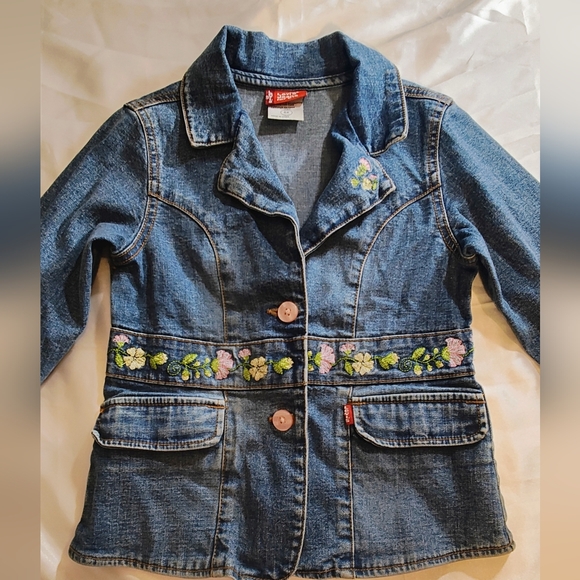 Embroidered Denim Jacket with Floral Accents - Picture 6 of 16